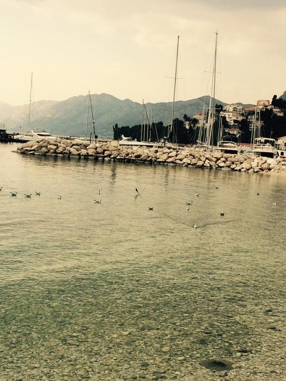 House Marta Apartment Baška Voda Екстериор снимка