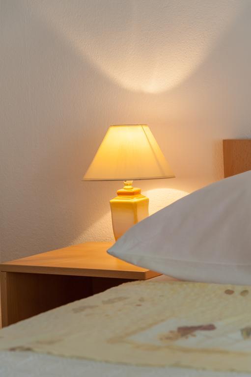House Marta Apartment Baška Voda Стая снимка