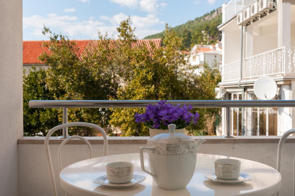 House Marta Apartment Baška Voda Стая снимка